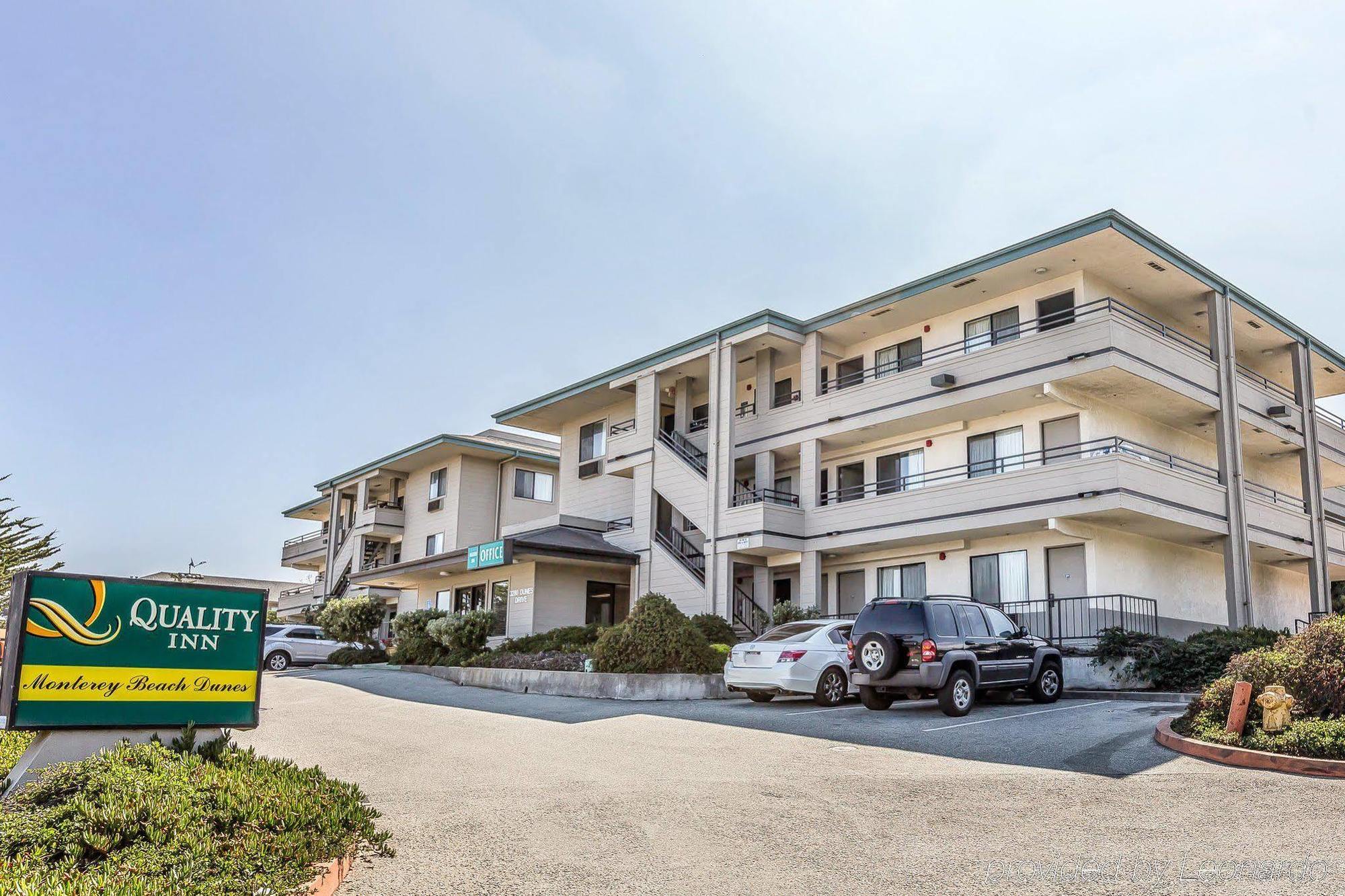 Country Inn & Suites By Radisson, Monterey Beachfront-Marina, Ca Exterior foto