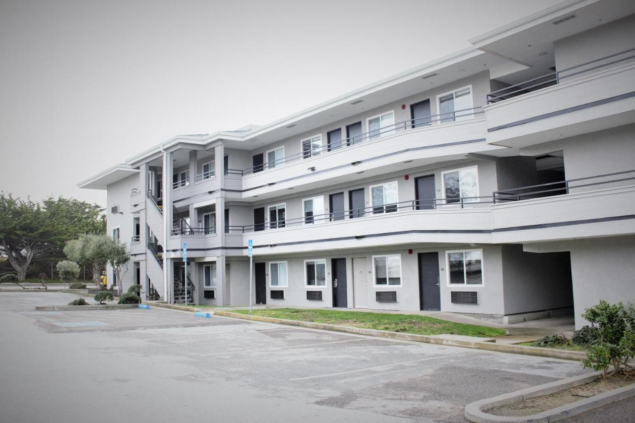 Country Inn & Suites By Radisson, Monterey Beachfront-Marina, Ca Exterior foto